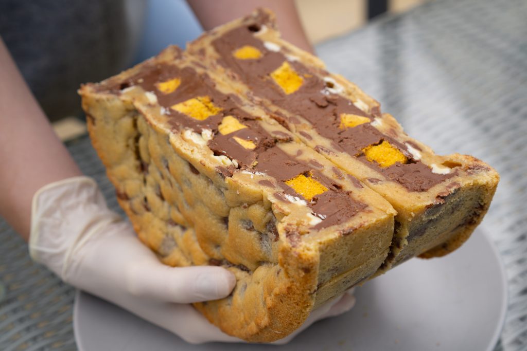 Whole Crunchie cookie pie